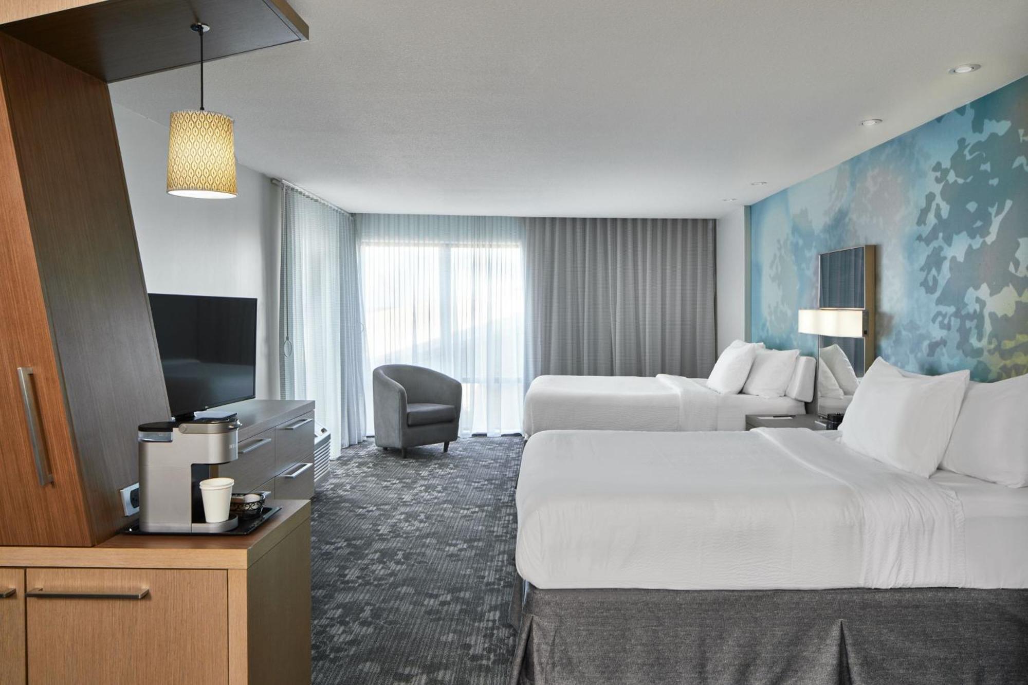 Отель Courtyard By Marriott Atlanta Лития-Спрингс Экстерьер фото